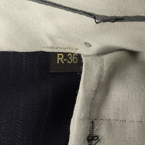 Gianfranco Ruffini Wool 2 Pc Blue Pinstriped Suit Size 36R pants, 44R Jacket - Picture 12 of 12